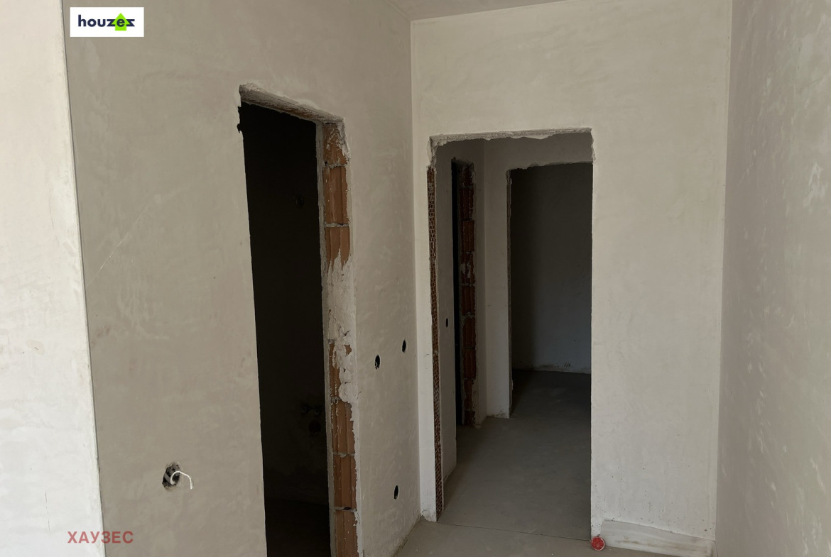 Тристаен апартамент 103 кв.м. за продажба в Малинова долина | Собствен двор