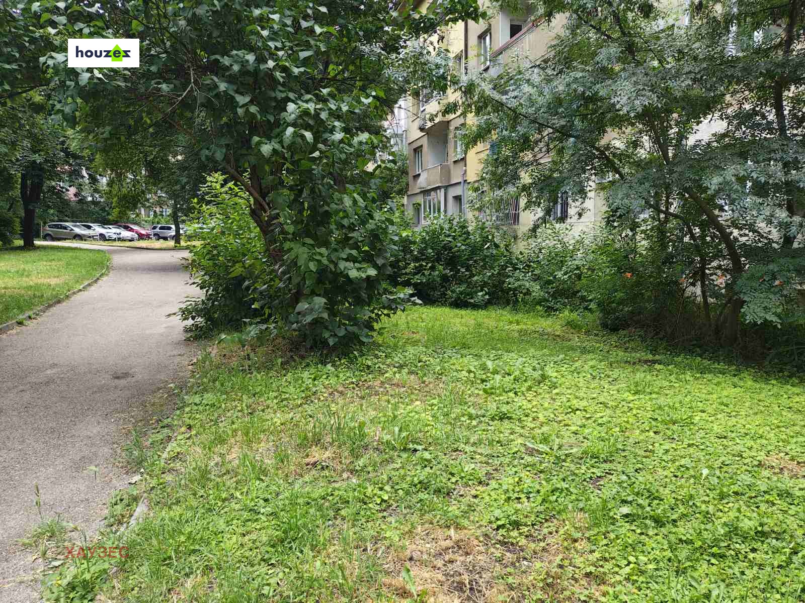 Apartment in Oborishte, Sofia - Image 32
