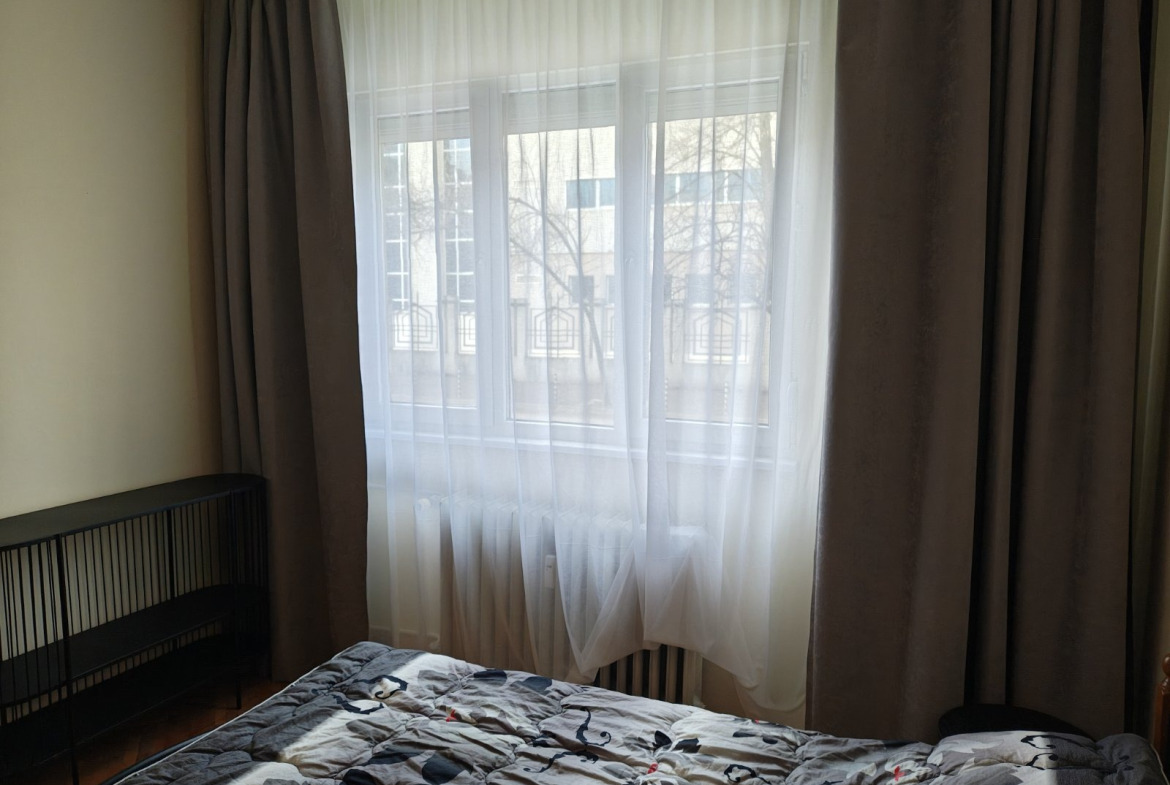 Apartment in Oborishte, Sofia - Image 5