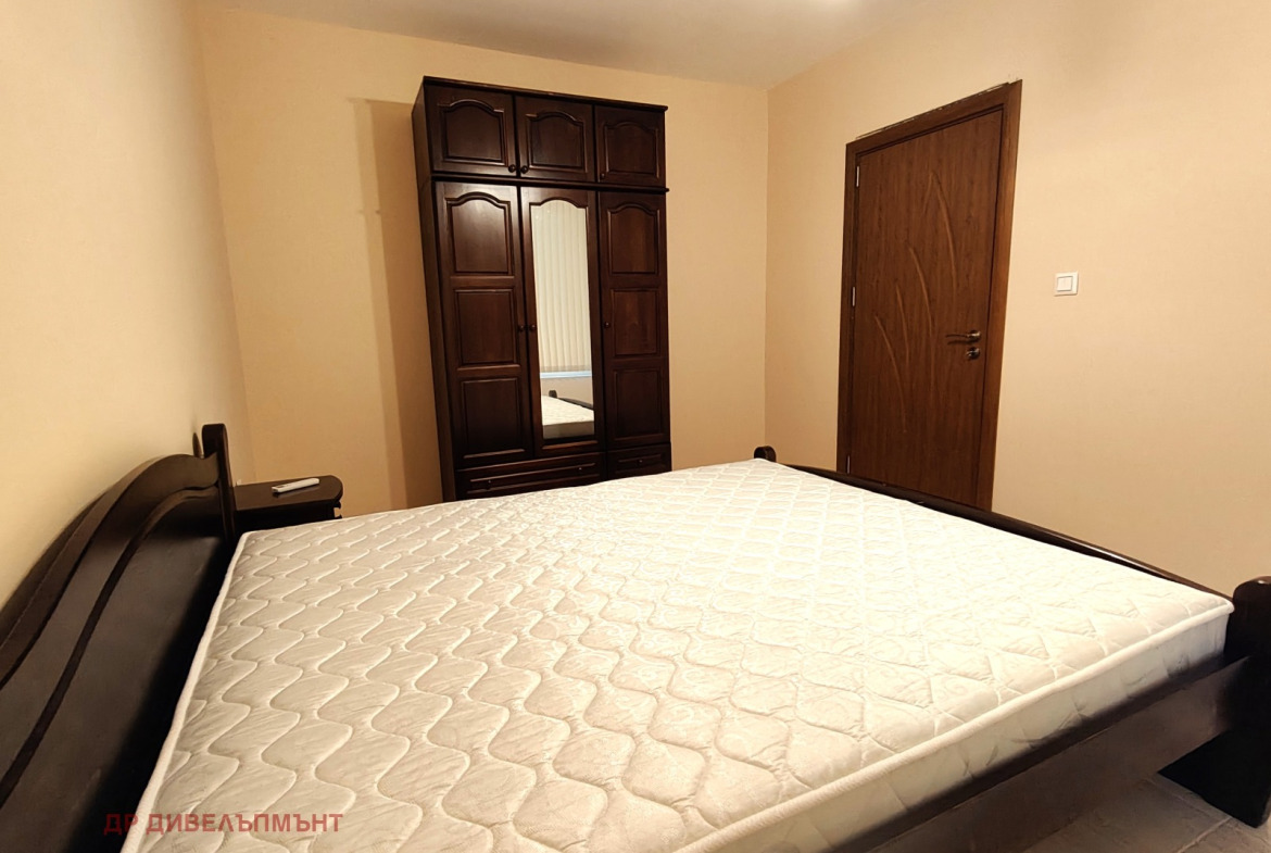 Apartment in Bulgaria 42, Pomorie - Image 8