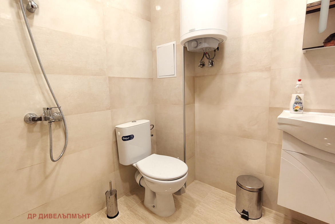 Apartment in Bulgaria 42, Pomorie - Image 9