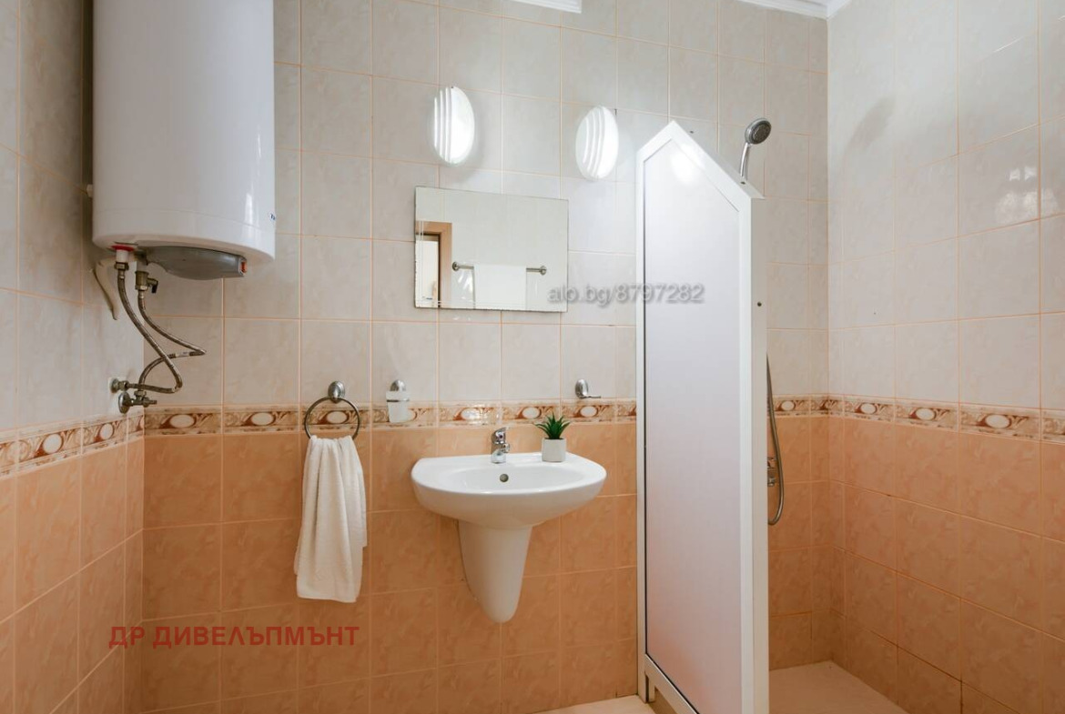 Apartment in Kompleks Yug, Sveti Vlas - Image 12