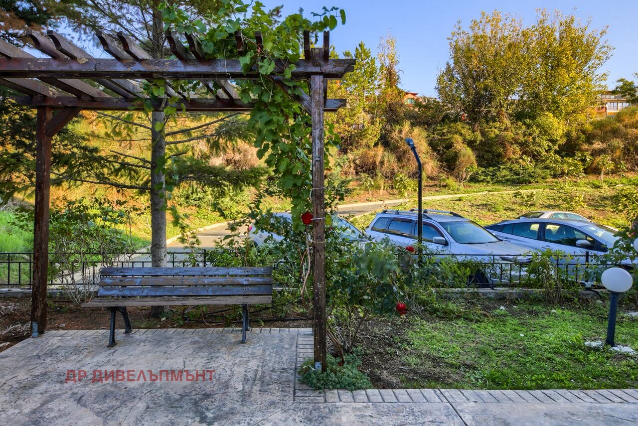 Apartment in Kompleks Yug, Sveti Vlas - Image 31
