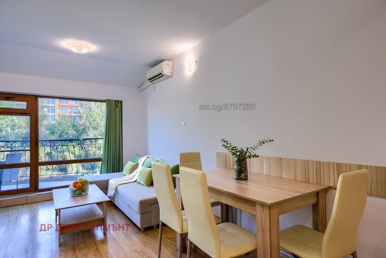 Apartment in Kompleks Yug, Sveti Vlas - Image 18