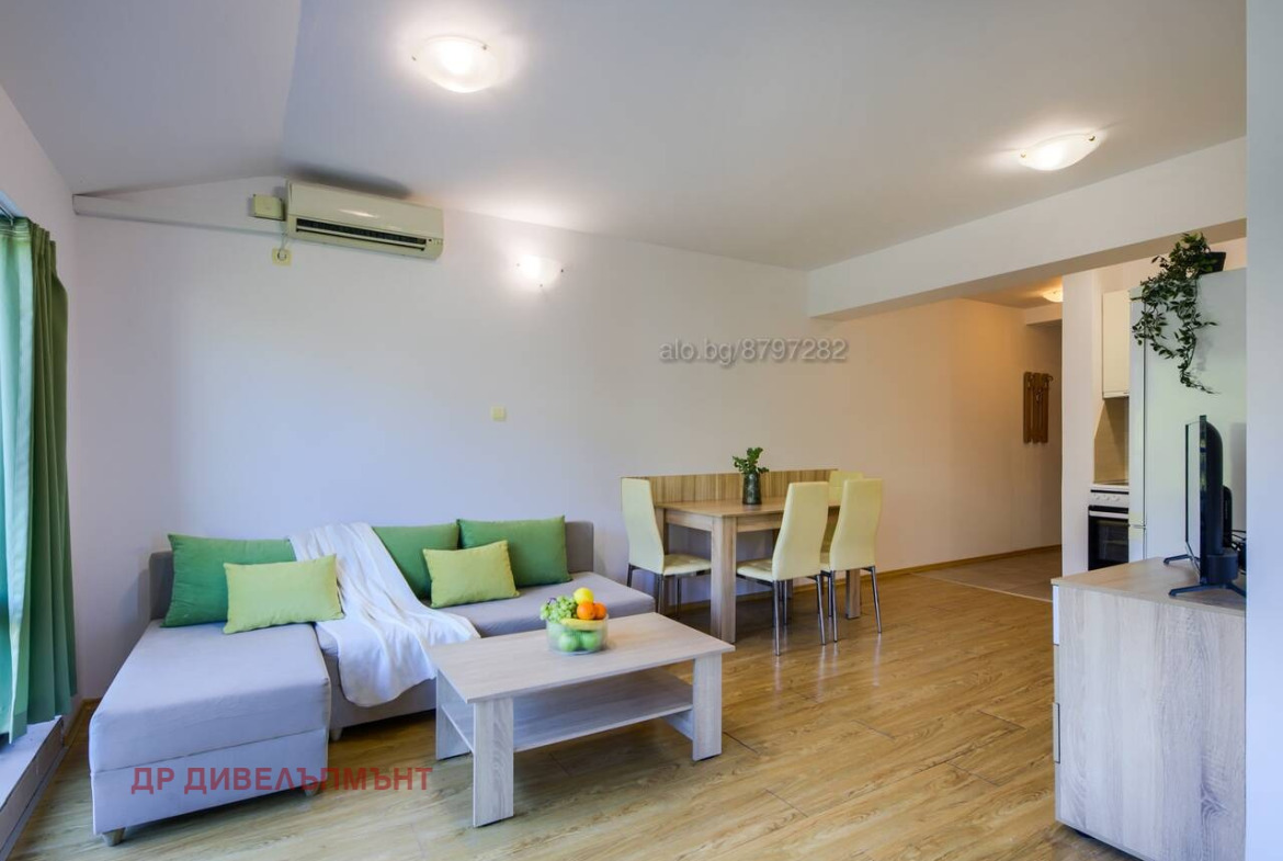 Apartment in Kompleks Yug, Sveti Vlas - Image 4