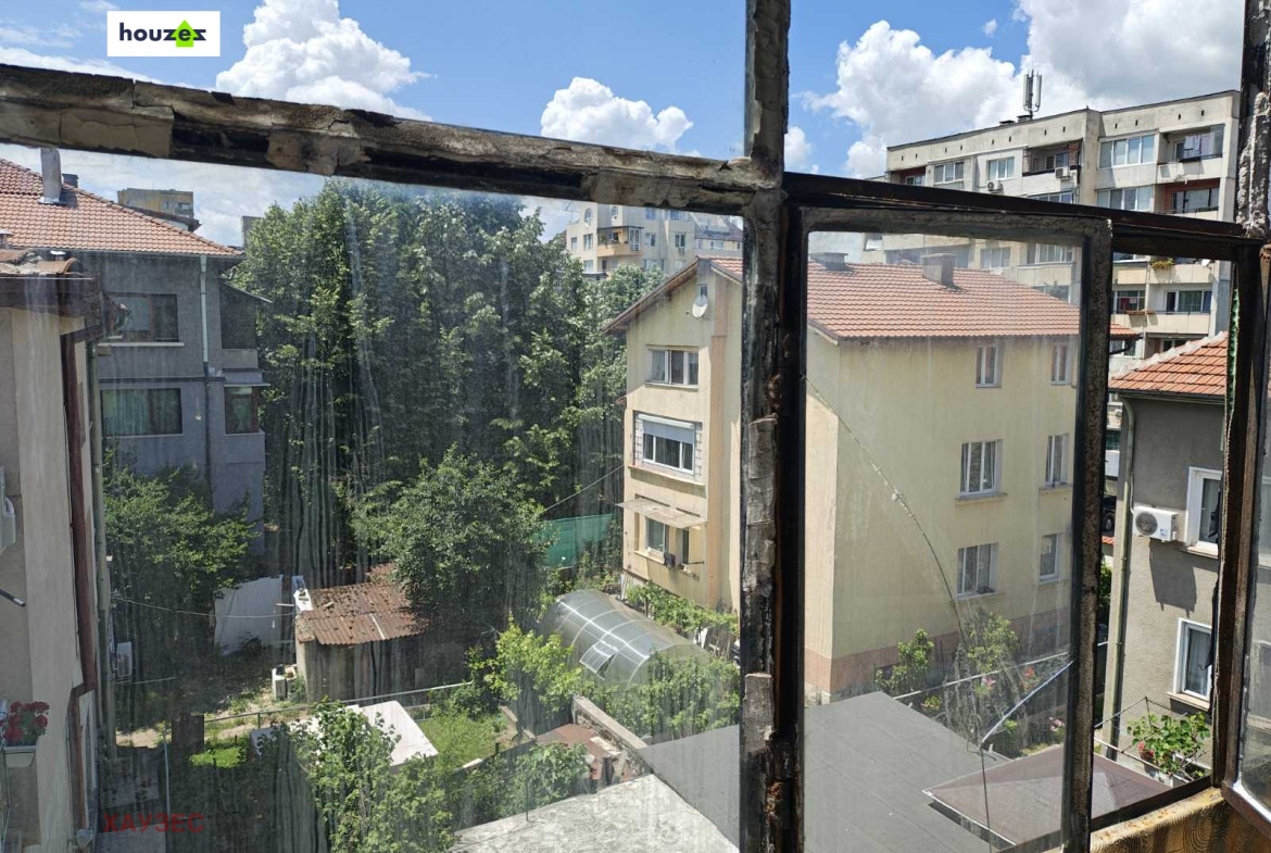 Apartment in Suhata Reka, Sofia - Image 11