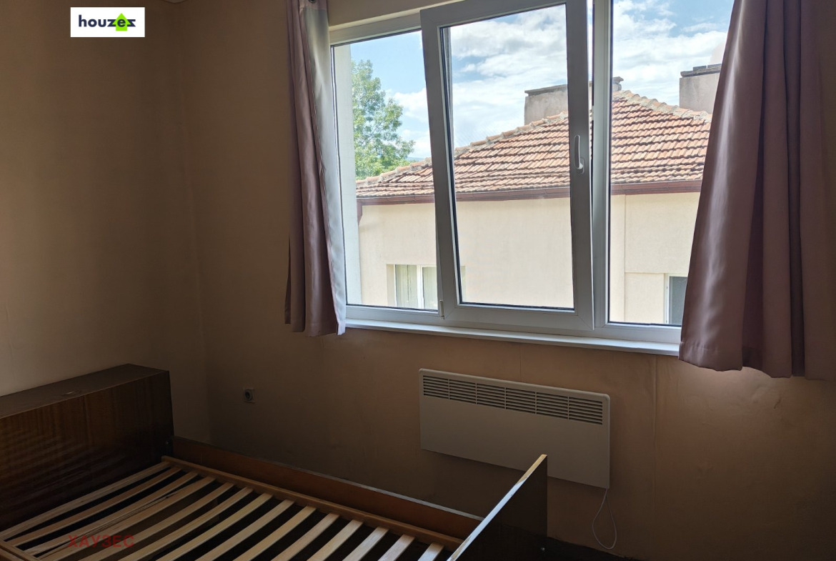 Apartment in Suhata Reka, Sofia - Image 7