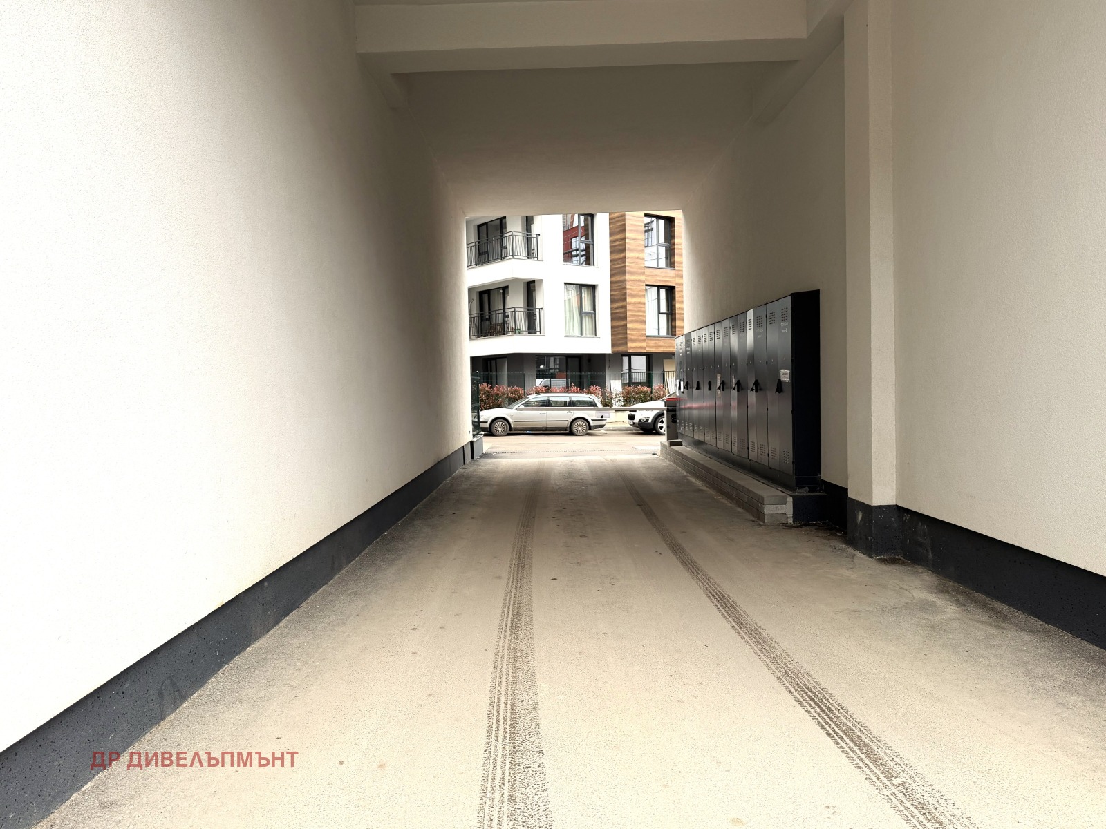 sklad-25-sqm-pod-naem-studentski-grad-sofia-novo-stroitelstvo-12 Склад 25 кв.м под Наем в Студентски Град | Ново Строителство 2025