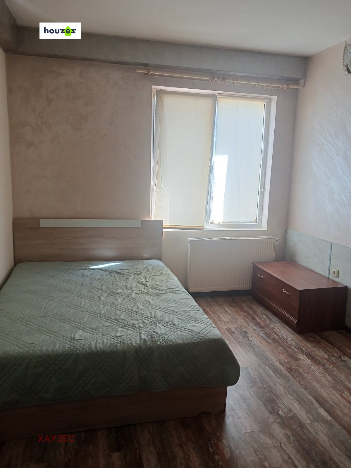 Wardrobe with mirror in bedroom