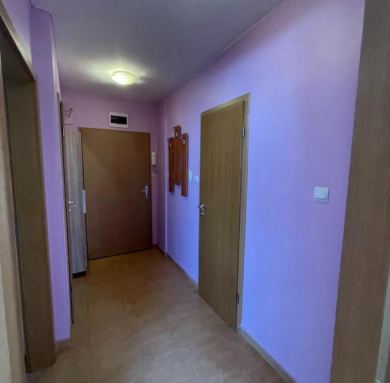Тристаен апартамент 116 кв.м под наем в Манастирски ливади | 10-и етаж, гледка Витоша